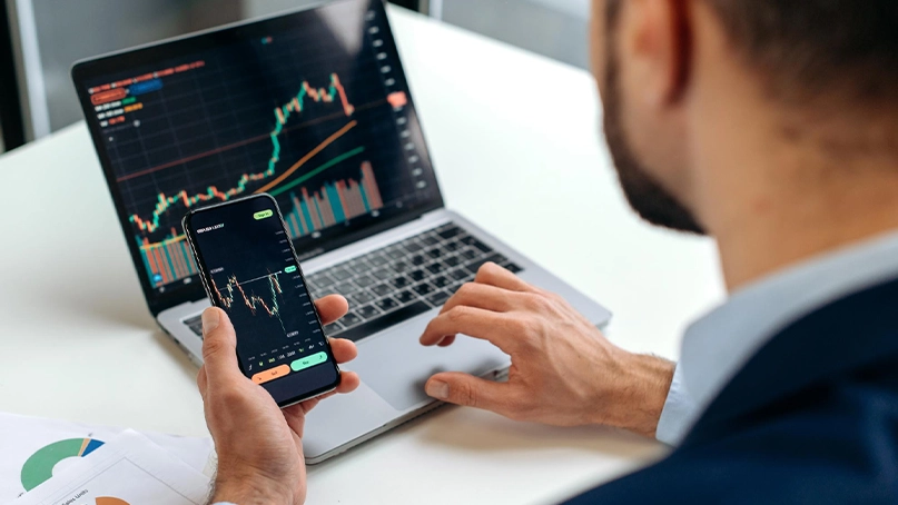 Alpha CapitoraX Trading Plattform